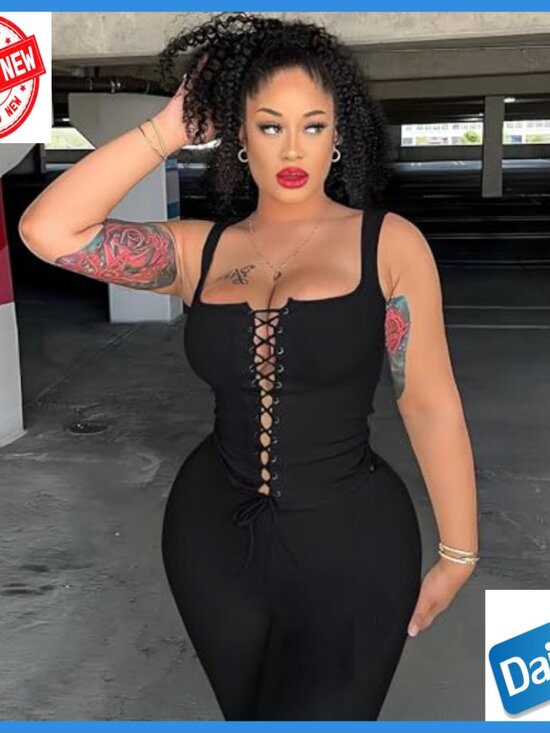 Sleeveless Tie-Down Crop Top with Capri Pants Set for Workout Club - Picture 5 of 7